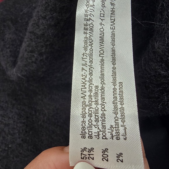NWT Zara Size Small Black Alpaca Blend Asymmetric Poncho Sweater One Sleeve - Picture 10 of 10